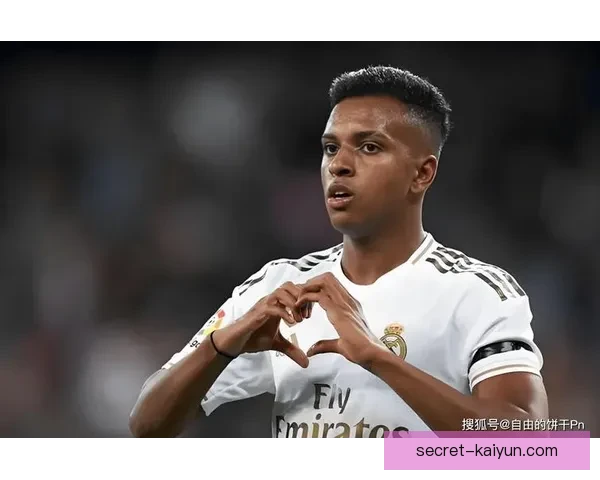 皇马新星罗德里戈助力球队夺得关键积分,表现亮眼状态回暖 皇马新星罗德里戈助力球队夺得关键积分,表现亮眼状态回暖