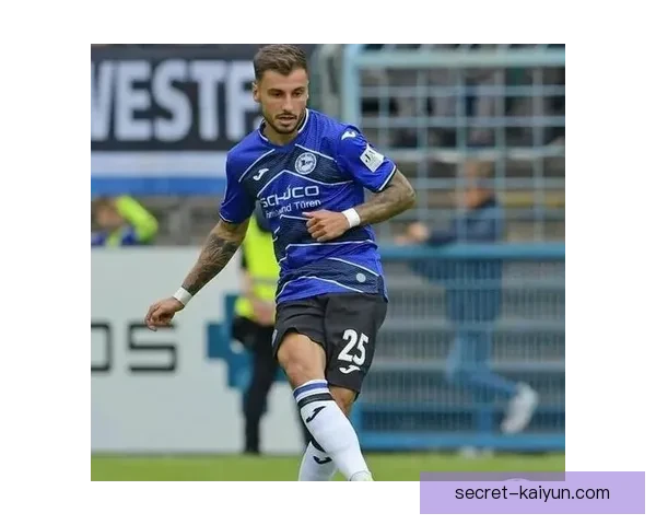 奥布拉克创造欧冠最年轻零封纪录，状态持续回暖引发关注